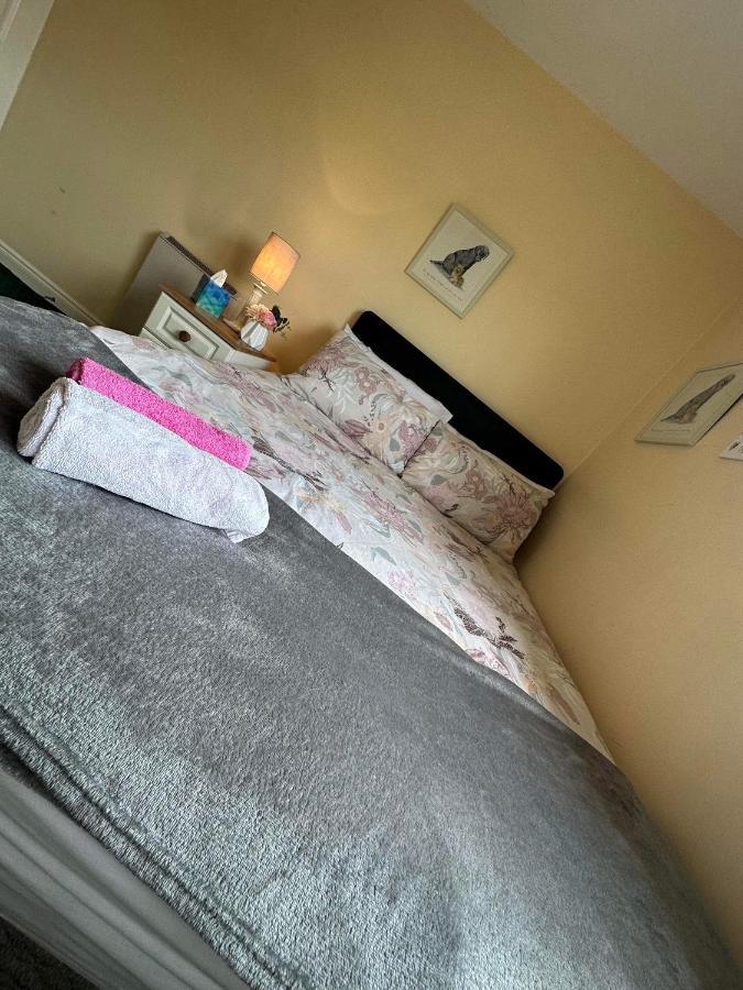 גלוואיי Edwards Cosy B&B מראה חיצוני תמונה