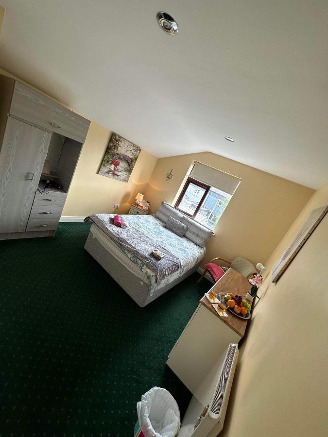 גלוואיי Edwards Cosy B&B מראה חיצוני תמונה