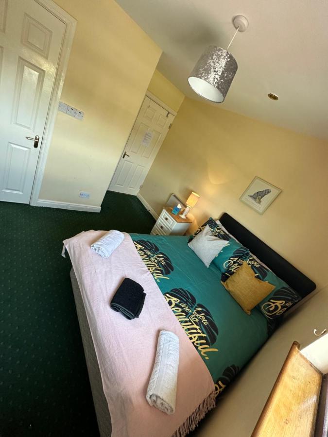 גלוואיי Edwards Cosy B&B מראה חיצוני תמונה