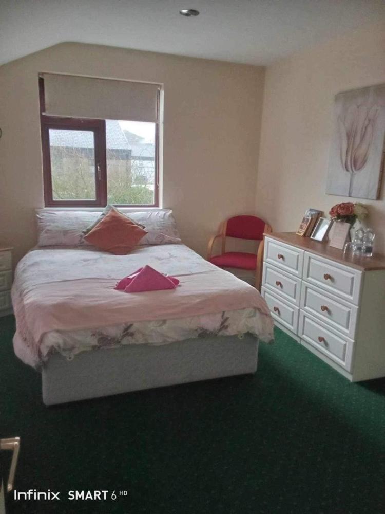 גלוואיי Edwards Cosy B&B מראה חיצוני תמונה
